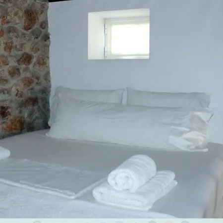 ζoe Guest house *